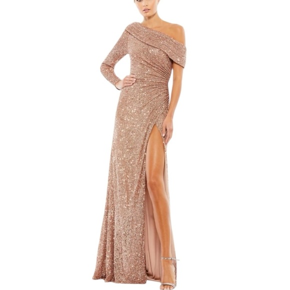 New! Mac Duggal Ieena Pink Sequined Drop Shoulder Faux Wrap Gown